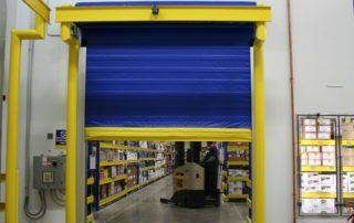 RR300 Chill/Freeze door for cold storage
