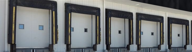 Enviro 507 vertical rise door for coolers and freezers