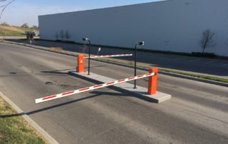 FAAC swing arm barrier gate