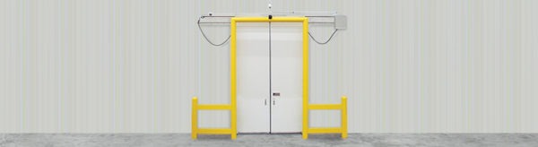 Bi-part sliding door and single sliding door options for cold storage facilities