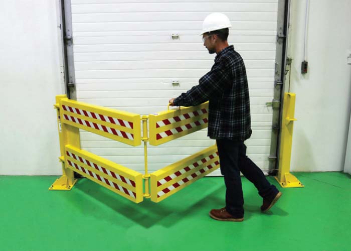 Model: Dock Gate Dock Gate with Person Extending It