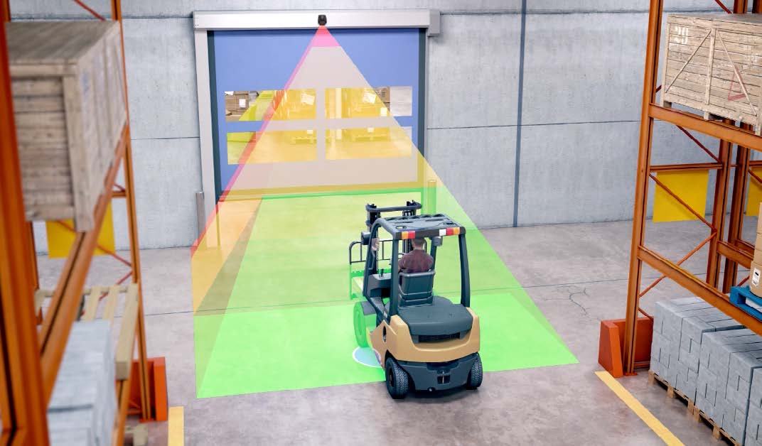 LZR Widescan motion sensor as forklift approaches roll up door