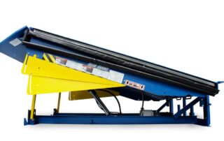Blue Giant Hydraulic Dock Leveler