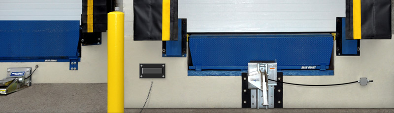 LoadingDock_Shelter_HVR303_Exterior_Header Blue Giant Dock Shelter HVR303 Electric Hook Trailer Restraint Dock Leveler