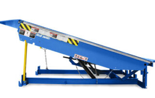 Blue Giant Mechanical Dock Leveler
