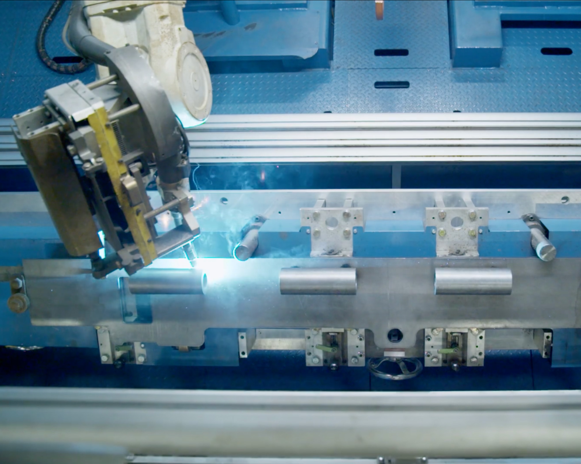 Robotic-Welding Robotic Welding