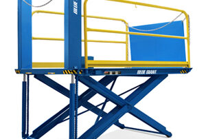 Blue Giant LoMaster Low Profile Semi Portable Dock Lift S