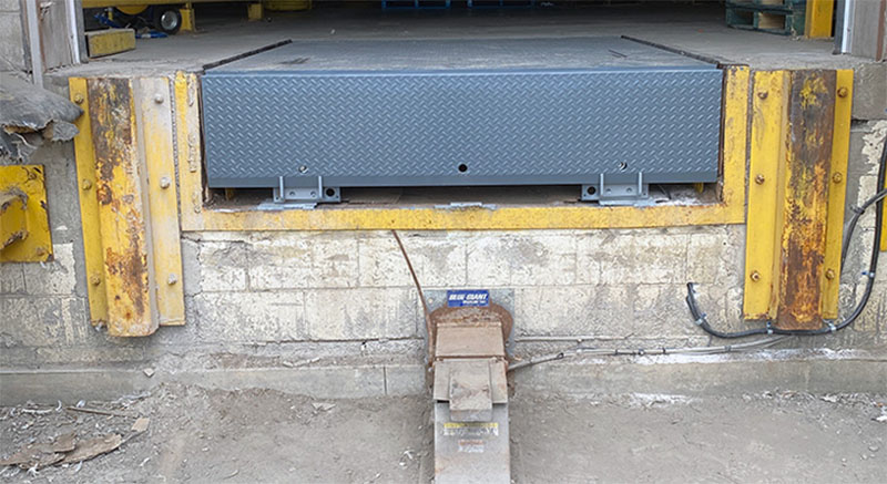 After Image of Hydraulic Dock Leveler and SVR303 Trailer Restraint