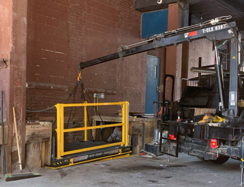 Toronto Alleyway – Dock Lift Table