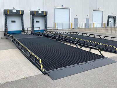 Guleph Logistics Warehouse – Custom Ramp & Platform