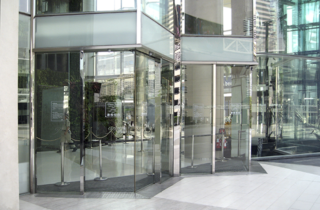 tormax-sliding-door-t2-winkel_362_640_420 Angular sliding door